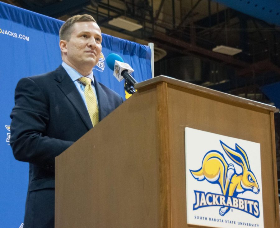 Otzelberger busy in first day as a Jackrabbit
