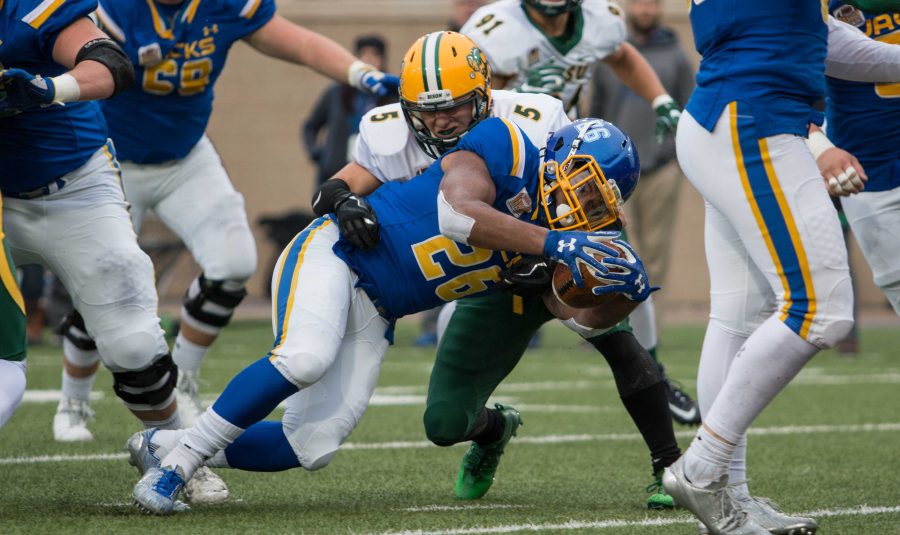 THIEN+NGUYEN%0ASophomore+Mikey+Daniel+dives+for+a+touchdown+during+the+game+against+NDSU+Nov.+4.+The+Jacks+beat+the+Bison+33-21.