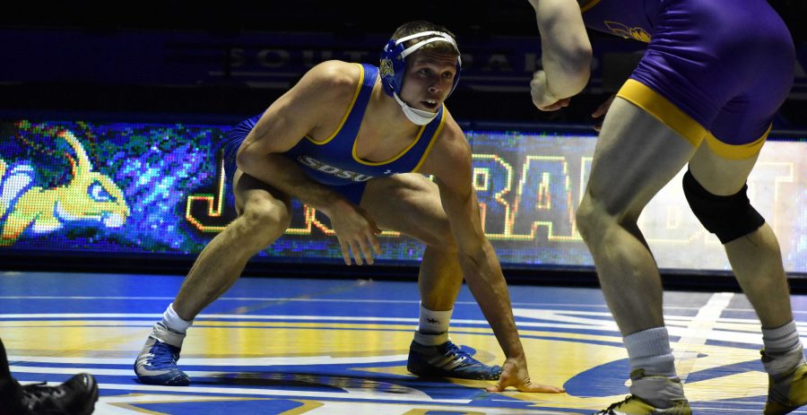 ABBY+FULLENKAMP%0ASenior+David+Kocer+wrestles+UNI+Taylor+Lujan+in+the+174-pound+bout+during+the+meet+Jan.+21.+Kocer+is+17-5+overall+this+season.+The+Jacks+host+NDSU+at+7pm+Friday%2C+Feb.+16.++in+Frost+Arena.