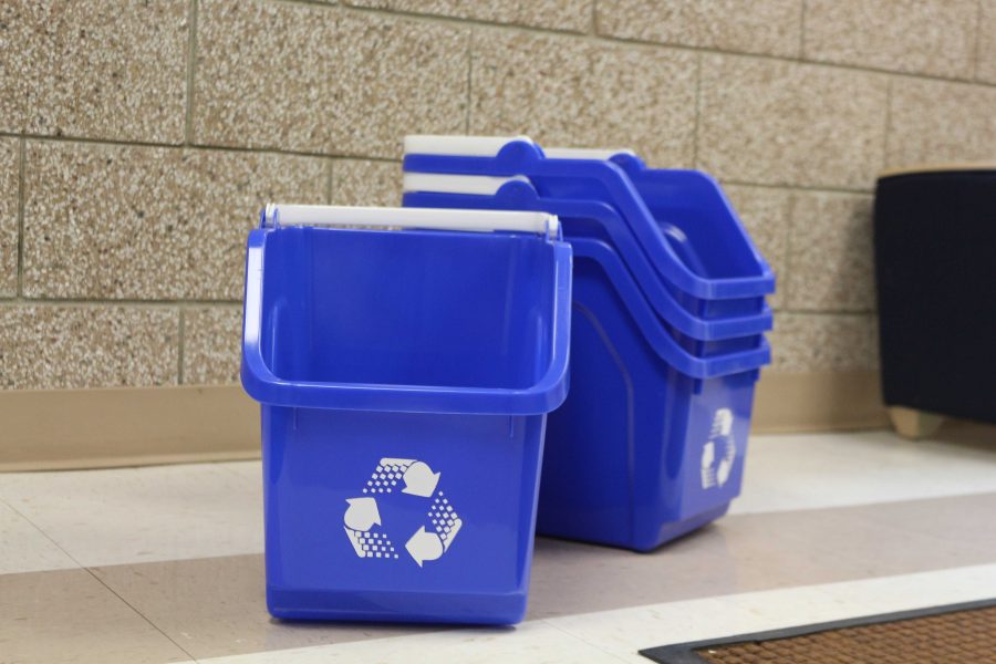Recycling bins new to residence halls this semester