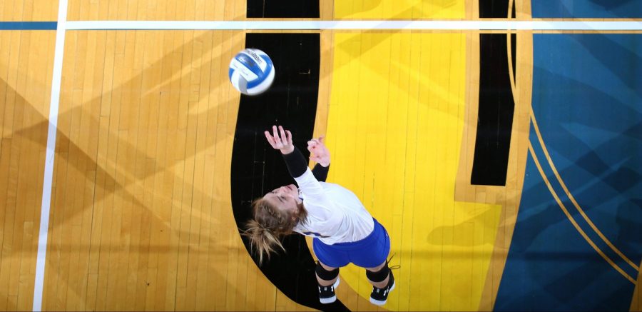 MIRANDA SAMPSON Junior outside hitter Makenzie Hennen (3) goes up for the kill during the SDSU Jackrabbits vs Omaha Mavericks volleyball match Friday, Sept. 21 in Frost Arena. The Jackrabbits lost 3-1 and will return to Frost Arena against University of South Dakota 2 p.m. Sunday, Oct. 7.