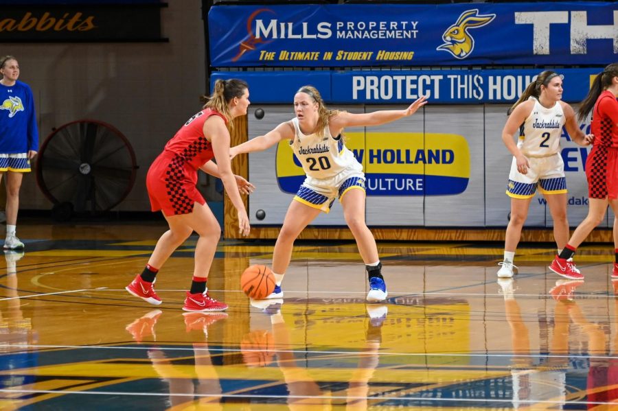 South Dakota State’s Tori Nelson defends against a St. Cloud State player in an exhibition game last week at Frost Arena. The Jacks open their schedule against Green Bay Nov. 9.