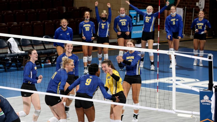 Volleyball returns home for matches with Omaha, Denver