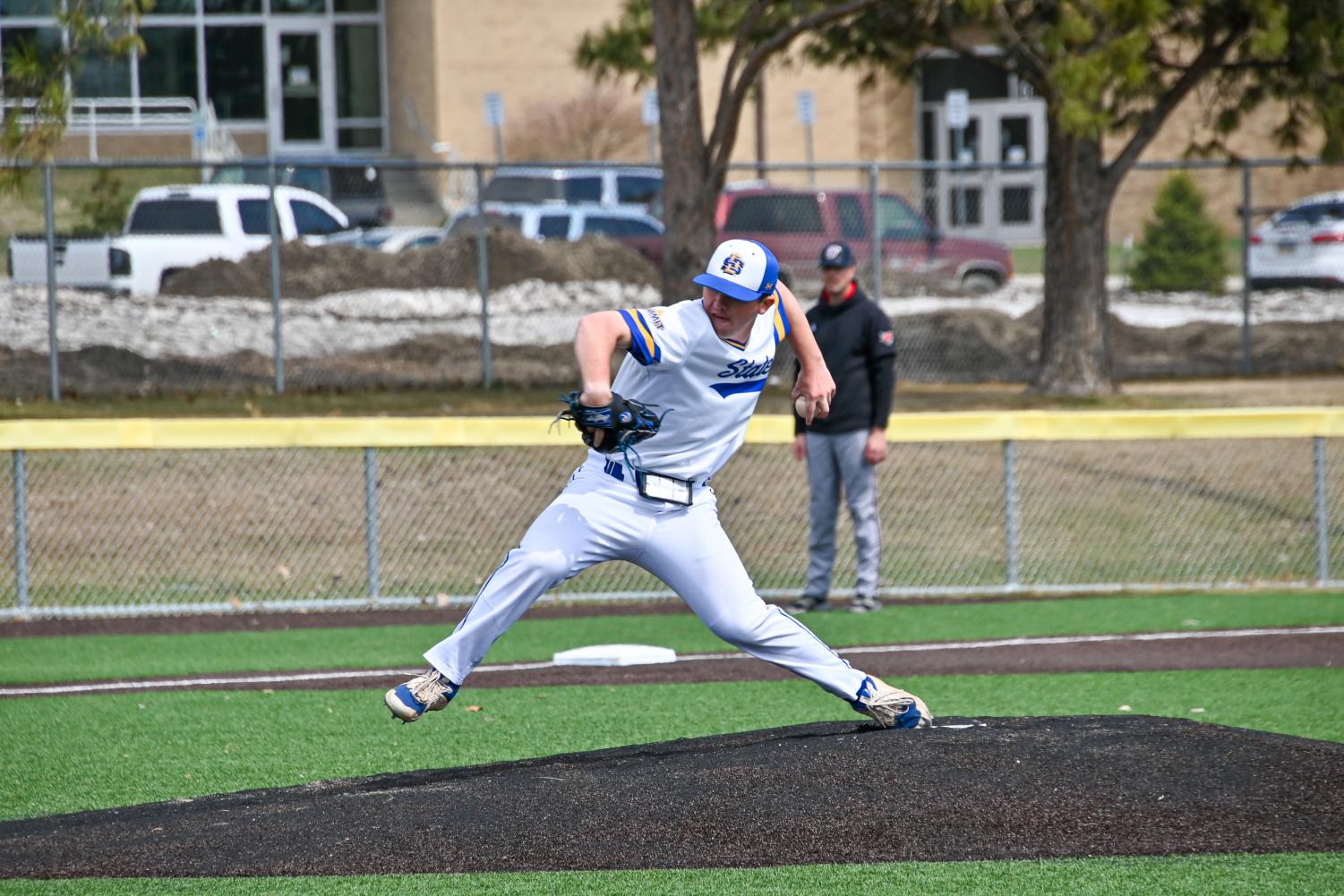 McDONALD NAMED PEAK PERFORMER OF THE WEEK - South Dakota State University  Athletics