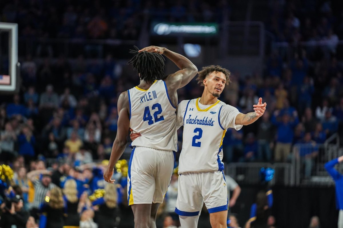 Mayo and Kyle III both announced on Social media that they are leaving the Jackrabbit basketball program.