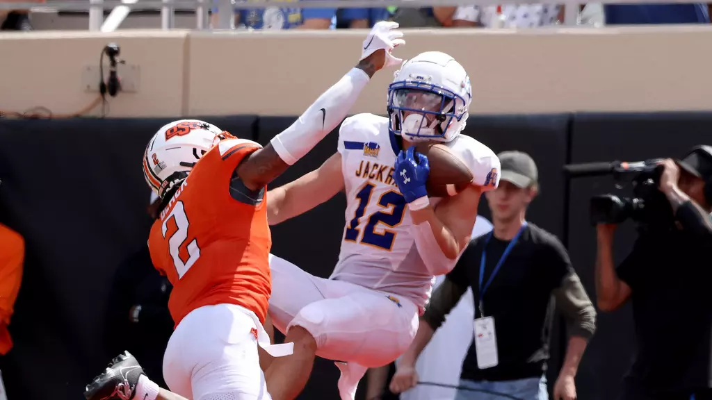 Grahm Goering scores his first touchdown of the season in SDSU's week 1 loss to Oklahoma State University.