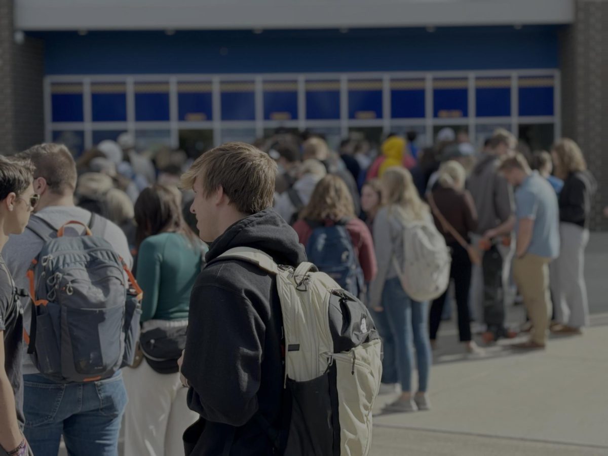 students lined up to purchase Jacks passes