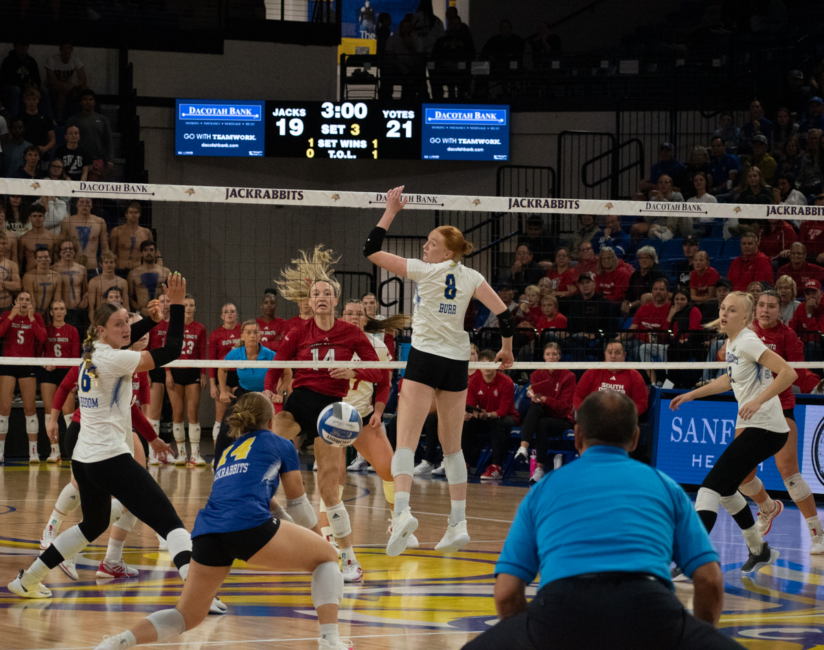 SDSU beat USD in a thrilling five-set match. The Jackrabbits are the only undefeated team left in all of Division I. 