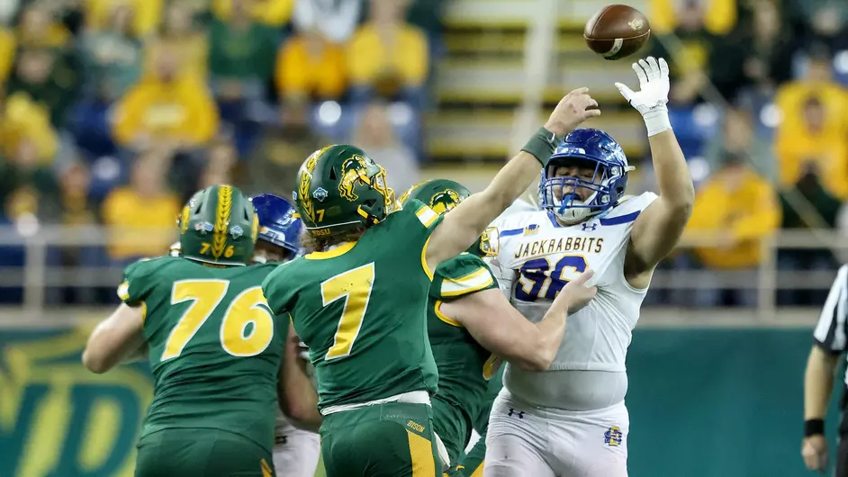 SDSU fell to the Bison 28-21 in Fargo, North Dakota for the second time  this season.