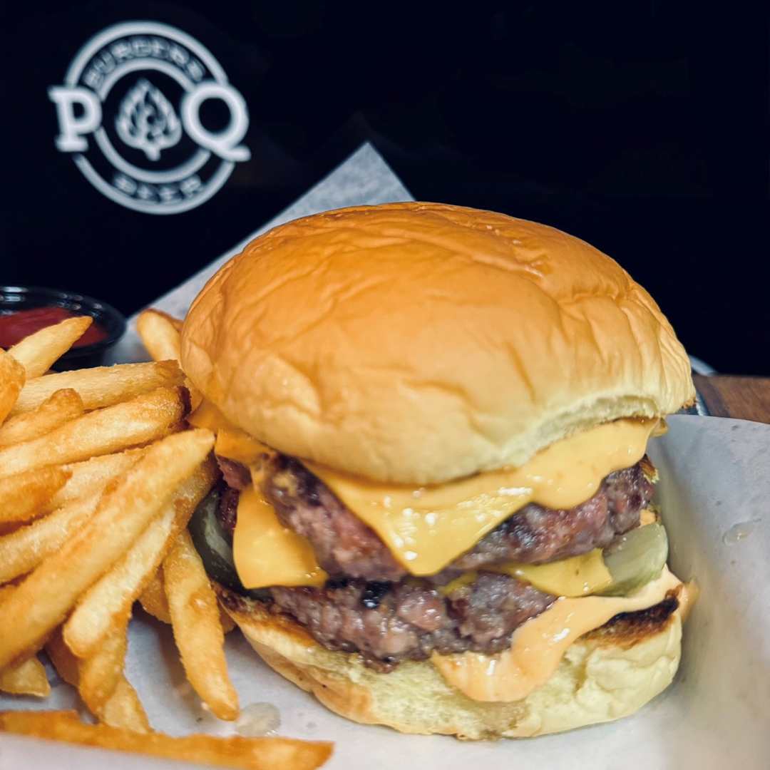 This year Pints and Quarts entered their "50/50" burger into this year's Burger Clash. The patty of this burger is made up of half ground beef and half ground bacon, hence the name.  