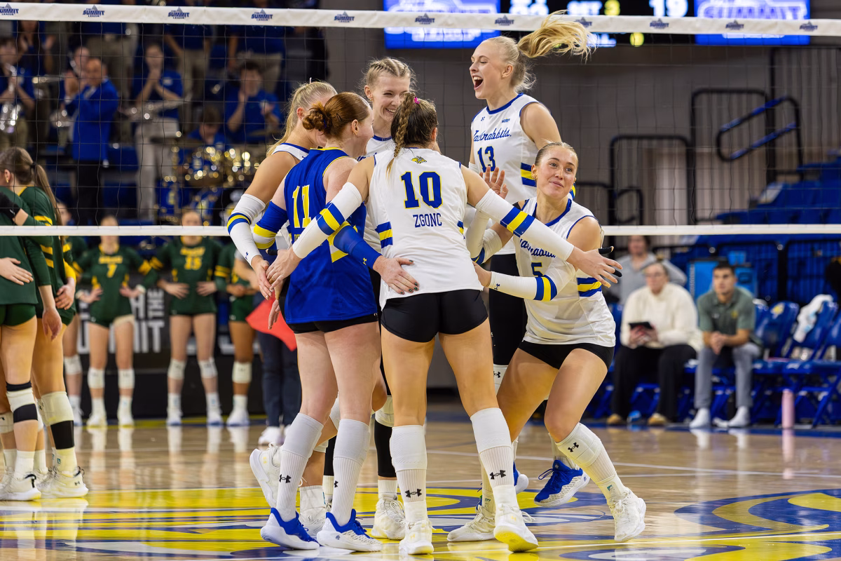 The South Dakota State volleyball team celebrates a point in the third set of a Summit League Tournament semifinal match against North Dakota State on Monday, Nov. 24, 2025, at First Bank & Trust Arena in Brookings.